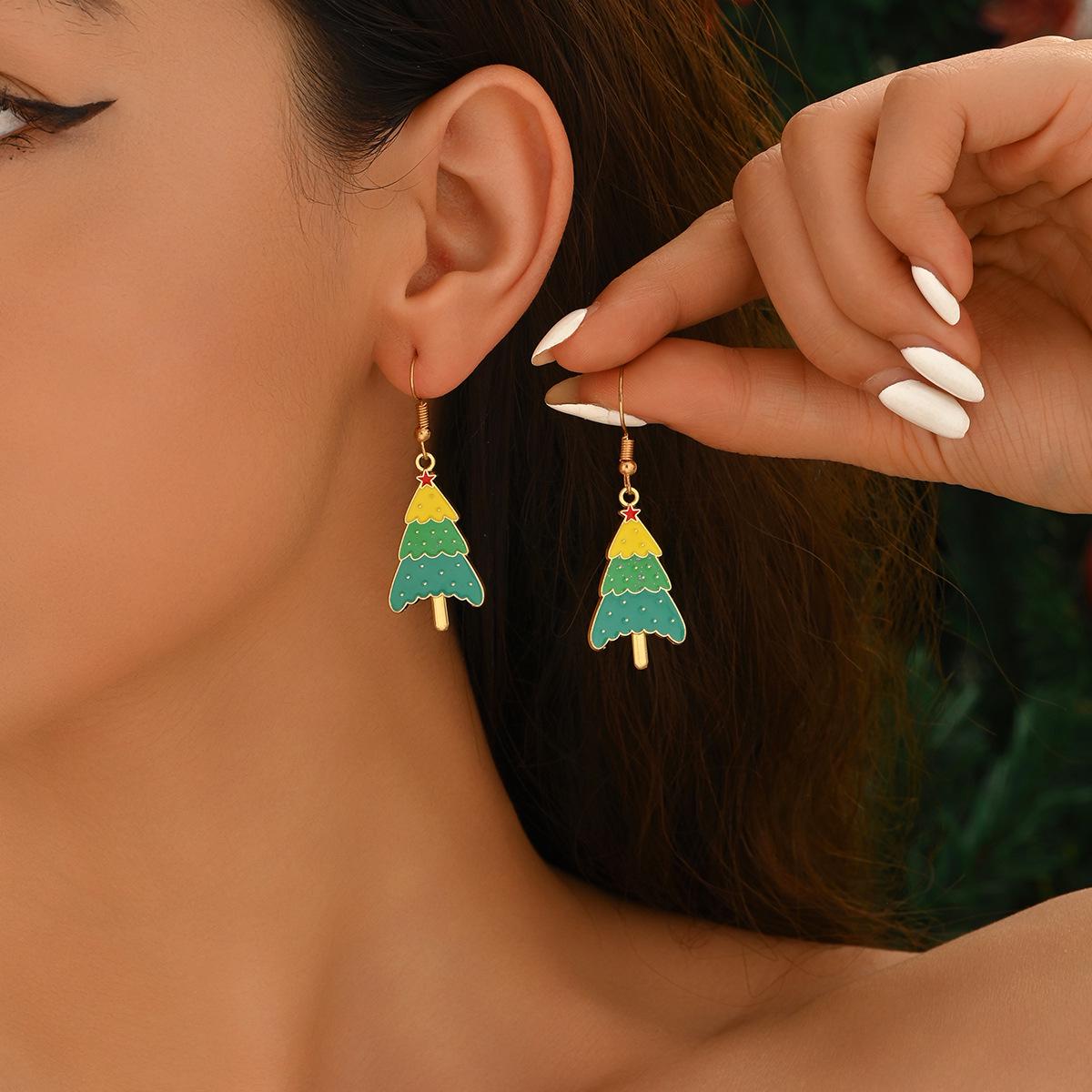 

Серьги «Рождественская мультяшная конфета-елка 2025» - Уникальный европейский и американский дизайн