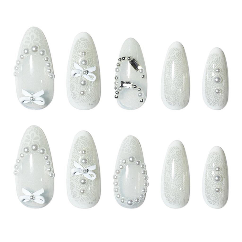 Lace Texture White Bows Pearl Rhinestone Fake Nails 24 Pieces Resin Material