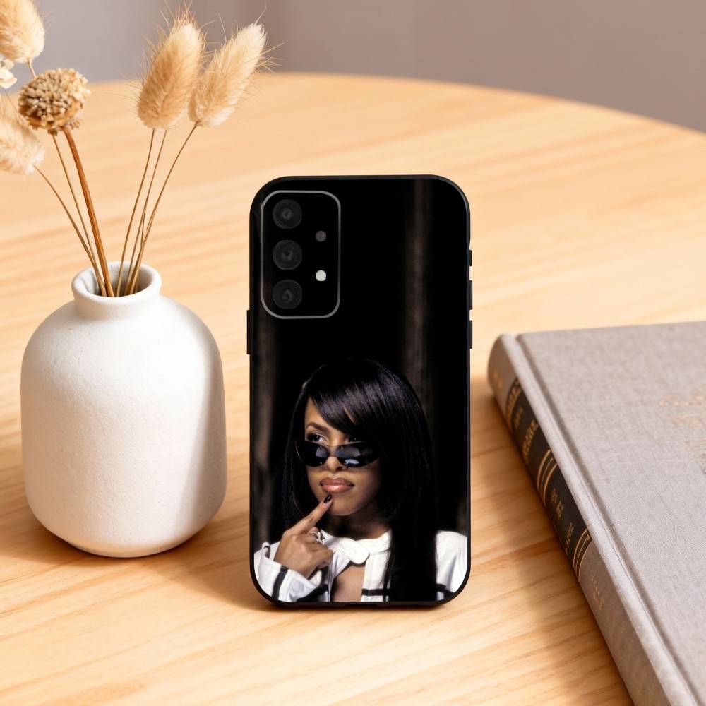 Singer A-AaliyahS H-hip pop Phone Case For Samsung S25,24,23,22,30,21,10,9,Ultra,Plus,Lite,FE,4,5 G Soft Black Case
