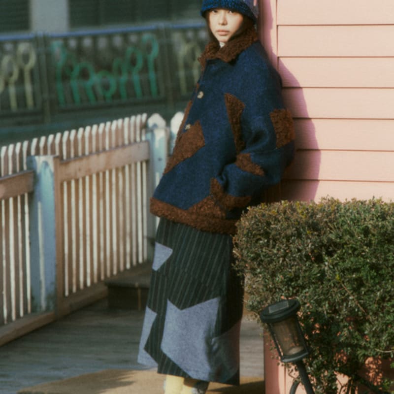 

MISU A BARBE BOUQUET STRIPE BUCKET FREE