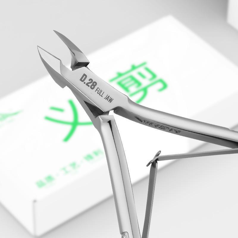 Professional D-28 Cuticle Nipper