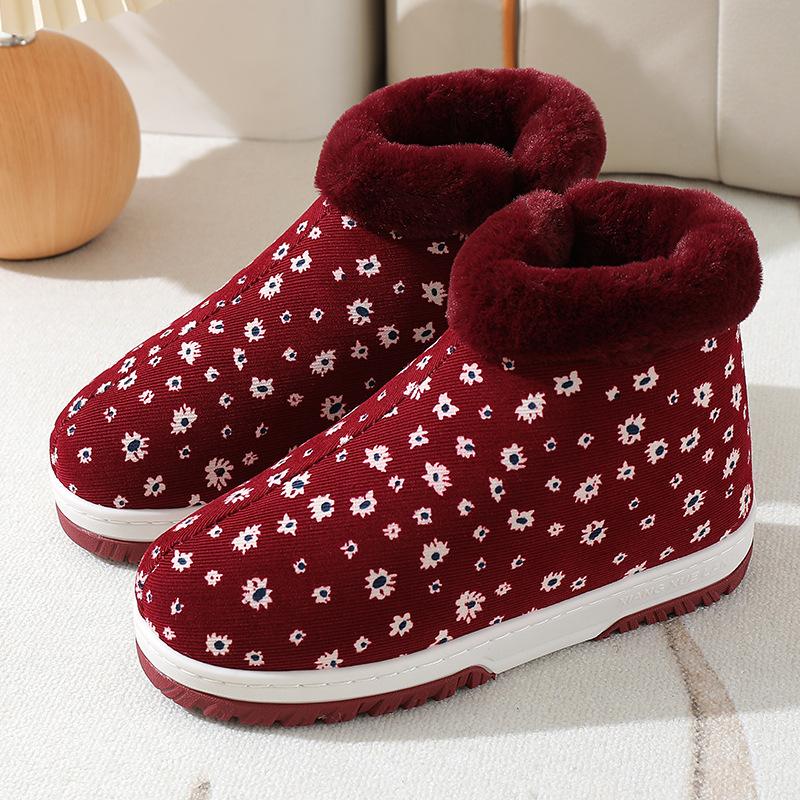 Женские зимние тапочки из хлопка на толстой подошве с каблуком-мешком — фото 16