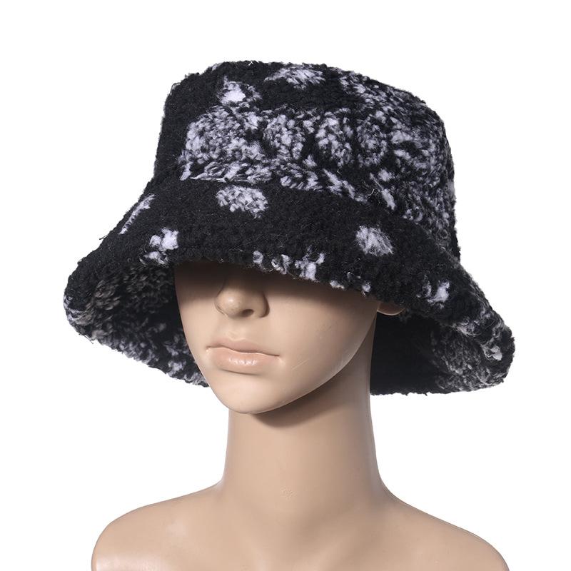 2024 New Fashion Retro Amoeba Cashew Flower Lamb Wool Warm Bucket Hat Men and Women Winter Hat Korean Version