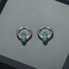 Neutrale Stijl Natuursteen Titanium Staal Oorbel Oorhaken voor Zowel Mannen als Vrouwen, Vintage Groene Toermalijn en Turkoois Stenen