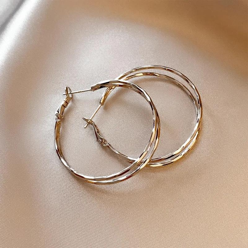 Chunky Earrings C-Type Triple Circle Hoops Earrings for Women Gold Color Alloy Three Circles Hoop Earrings Fashion Zircon Gift