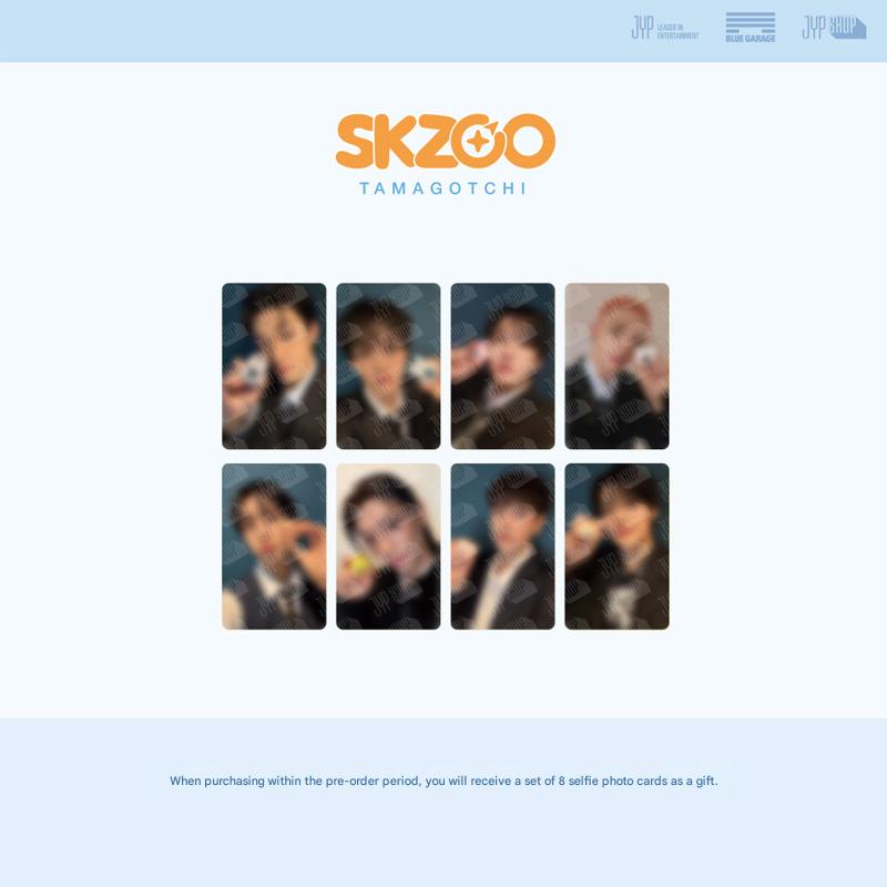 [PRE ORDER] Stray Kids SKZOO TAMAGOTCHI & CASE SET