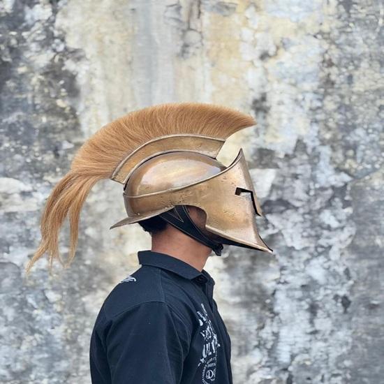 Spartan Helmet Handmade Steel Armor Ancient Greek Warrior Cosplay LARP Wearable Display Helmet