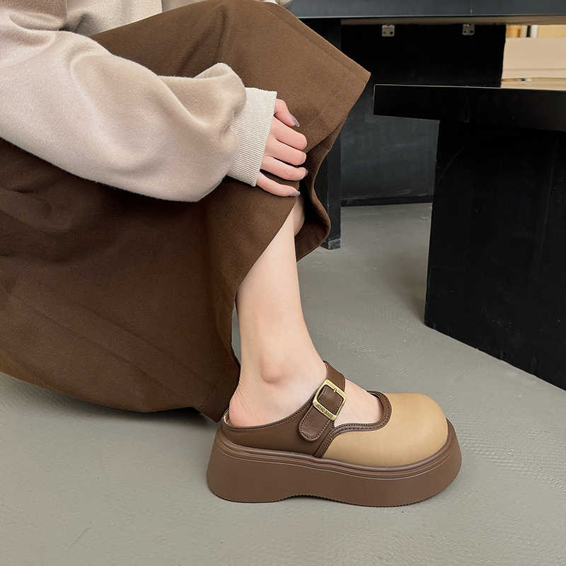 Fashion Slip Resistant Round Nose Summer Shoes Brand Household Slippers Summer Sandals Woman Sneakers Sport Daily Fitness 2025g