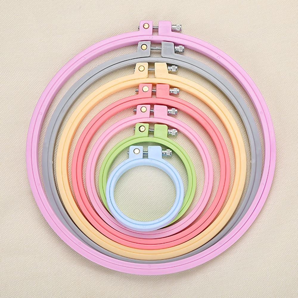 1pc Abs Plastic Embroidery Hoop Cross-stitch Embroidery Frame Candy Colored Embroidery DIY Woven Embroidery Accessories