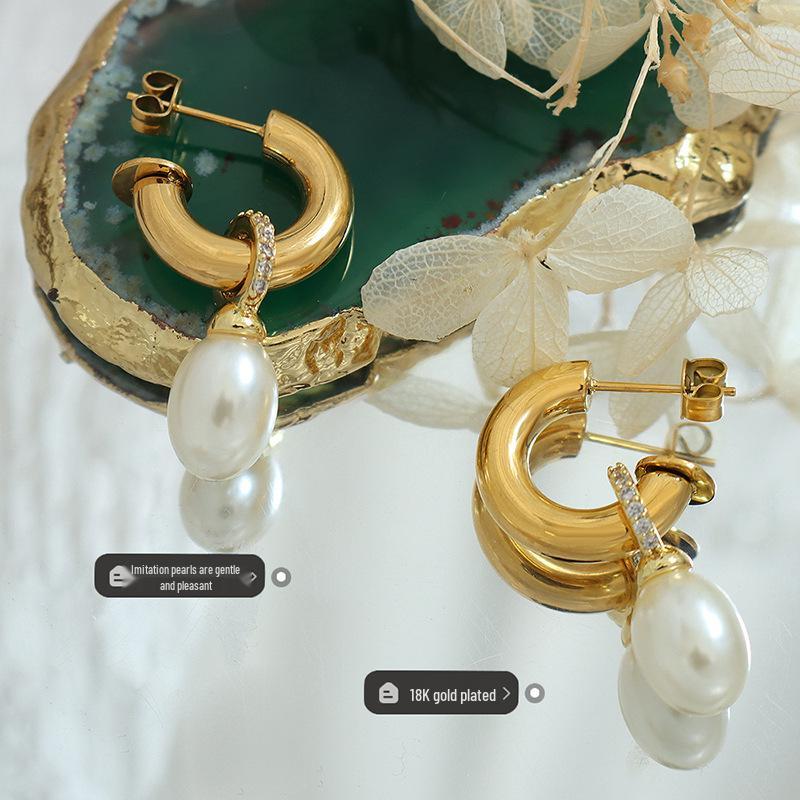 Baroque Faux Pearl C-shaped Stud Earrings - European and American Style Women's Titanium Steel Accessories