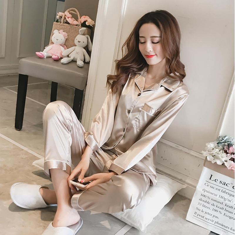 Simulation Silk Pajamas, Women's Ice Silk Two-piece Set, Casual Cardigan Pajamas, Can Be Worn Outside The Home Clothing