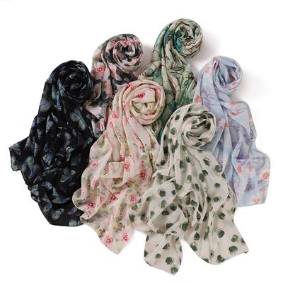 Accessoires – Schals & Tücher