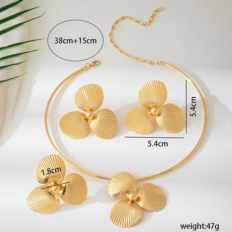 Fashion  Jewelry Set Necklace Earrings Ring  For Women Ladies