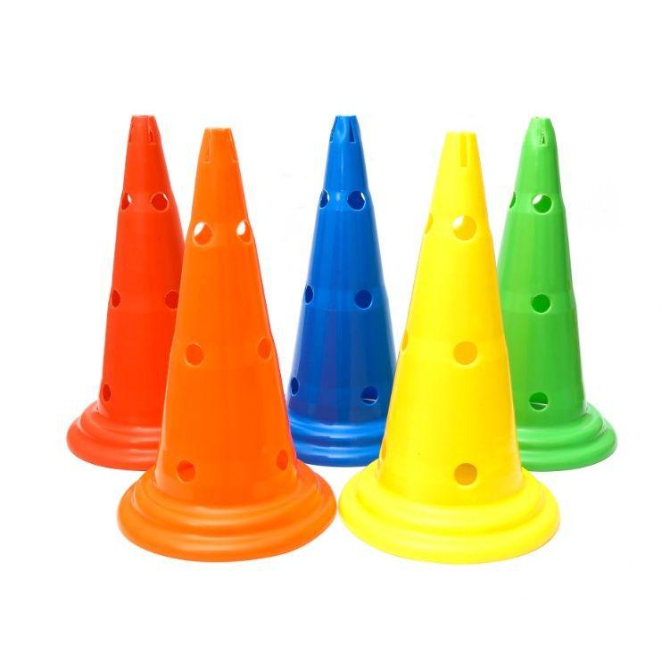 Football Training Cones: 18cm Markers, 50cm Obstacle Cones, Road Cones, Ice Cream Shaped Cones