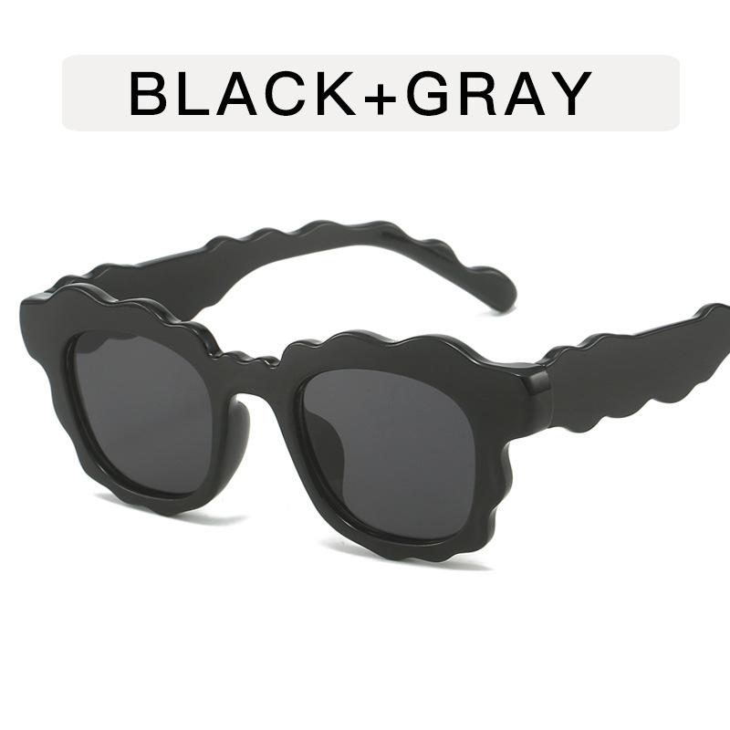 Square Women Men Sunglasses Rectangle Designer Flower Sun Glasses Male Retro Black Lens Driving Fishing Cloud Eyewear