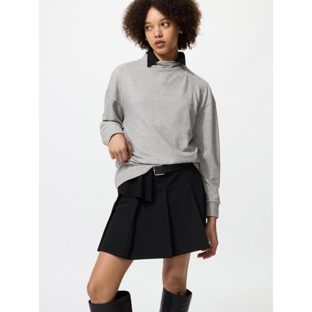 Uniqlo SofT KniT Fleece Mock Neck T
