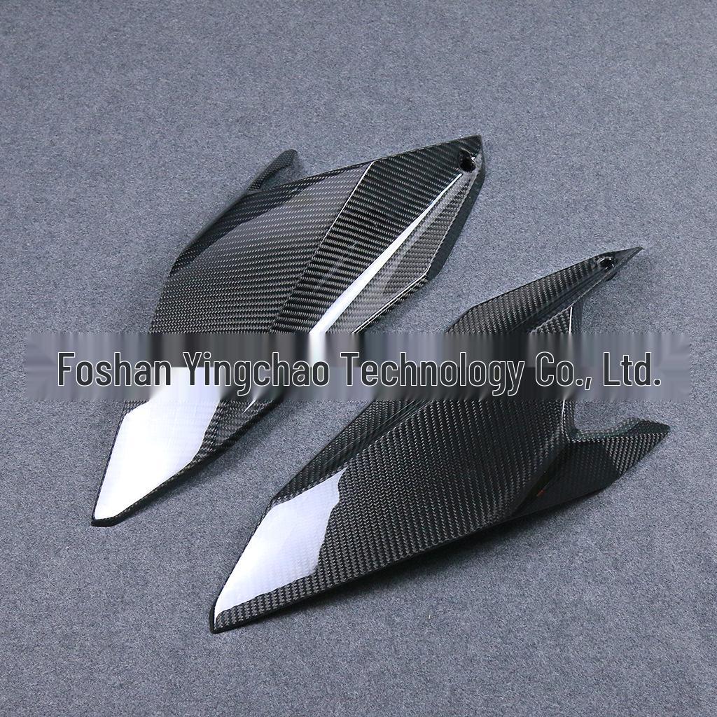 KTM Super Duke 1290 (2016-2018) Carbon Fiber Tank Side Panels