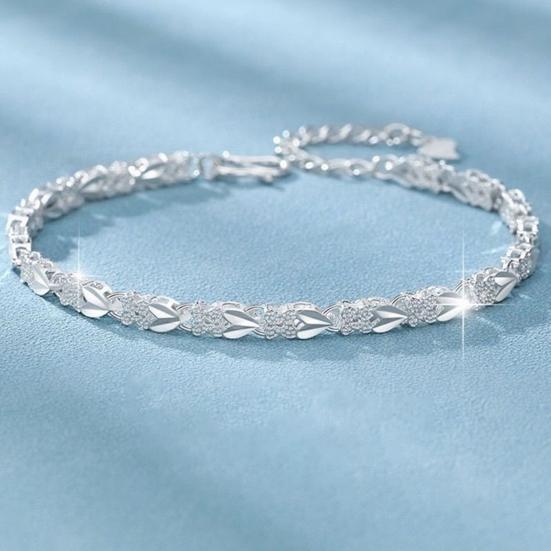 Women Bracelet Adjustable Length Four-Leaf Clover Heart Pendant Symbolizing Love Luck Bracelet Jewelry Gift