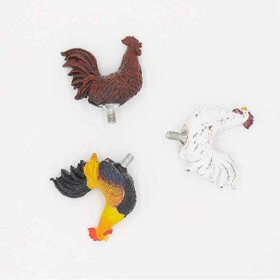 Rooster Design Rustic Brown Wood Paper Towel Holder Stand Up Paper Towel Holder, Easy One-Handed Tear Kitchen Paper Towel Dispenser with Weighted