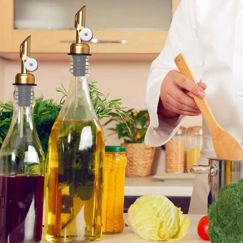 1Pc Oil Bottle Stopper Cap Dispenser Sprayer Lock Wine Pourer Sauce Nozzle Liquor Leak-Proof Oil Pour Spouts Kitchen Tools