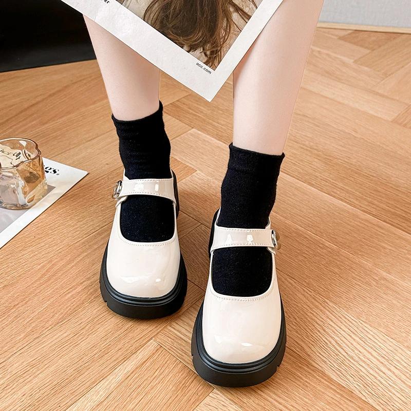 

Модная обувь для женщин 2025 Бренд Неглубокие женские туфли на высоком каблуке Модная металлическая отделка Платье Носок круглой формы Бестселлер Туфли Мэри Джейн 35