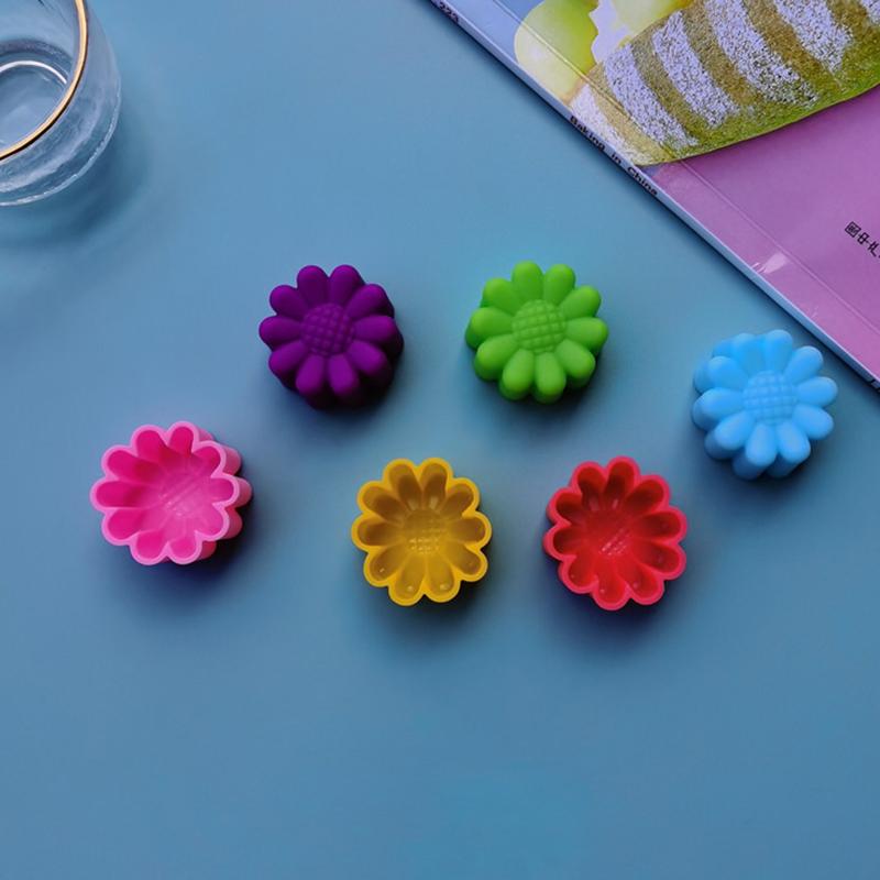 5Pcs 5Cm Sunflower Flower Jelly Pudding Mold Muffin Cake Cup Silicone Muffin Cake Baking Molds Kitchen Accessories