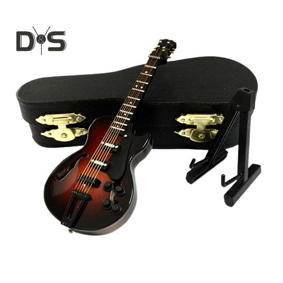 

1 комплект украшений для гитары с сумкой для хранения и подставкой, гладкая поверхность, хорошие детали, можно играть со звуком, детская мини-гитара, игрушка, украшение для домашнего офиса и рабочего стола L