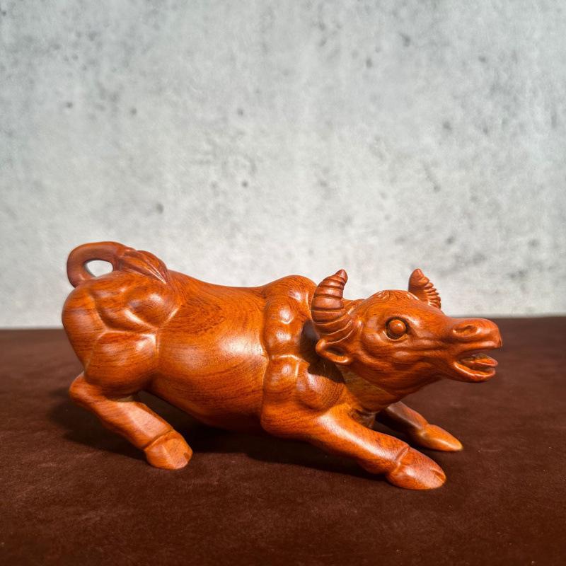 Solid Ebony Cow Zodiac Ornament: Rosewood Carving for Office Decor, Symbolizing Luck and Elegance. 8CM Single