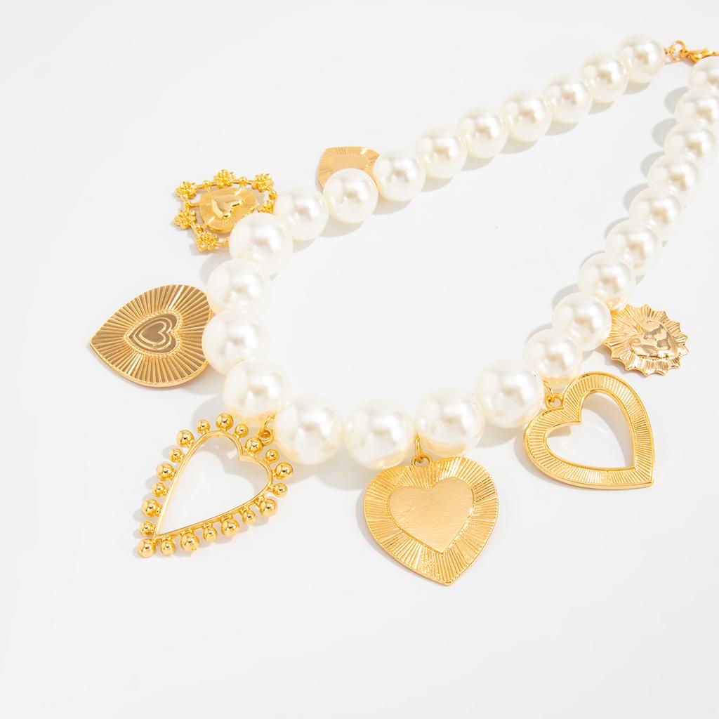 Chunky Chain Neck Jewelry Accessories Heart Pendant Jewelry Women Simulation Pearl Beaded Clavicle Chain Necklace