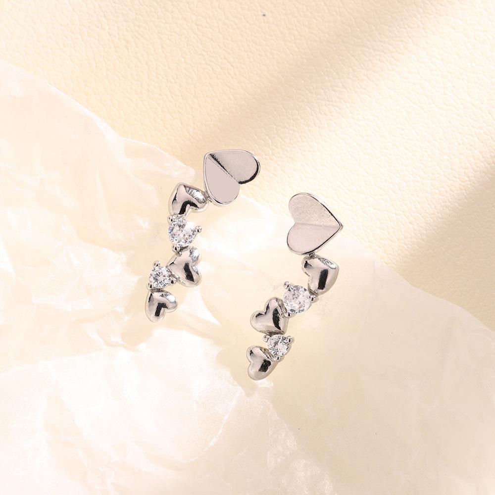 Small Diamond Love Earrings Exaggerated Romantic French Sweet Clip Earrings Personalized Ear Clips Diamond-Set Heart Stud Earrings