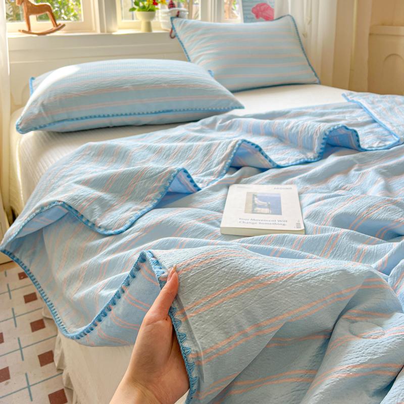 Sleeping grid wrinkled yarn double-layer yarn summer cool quilt