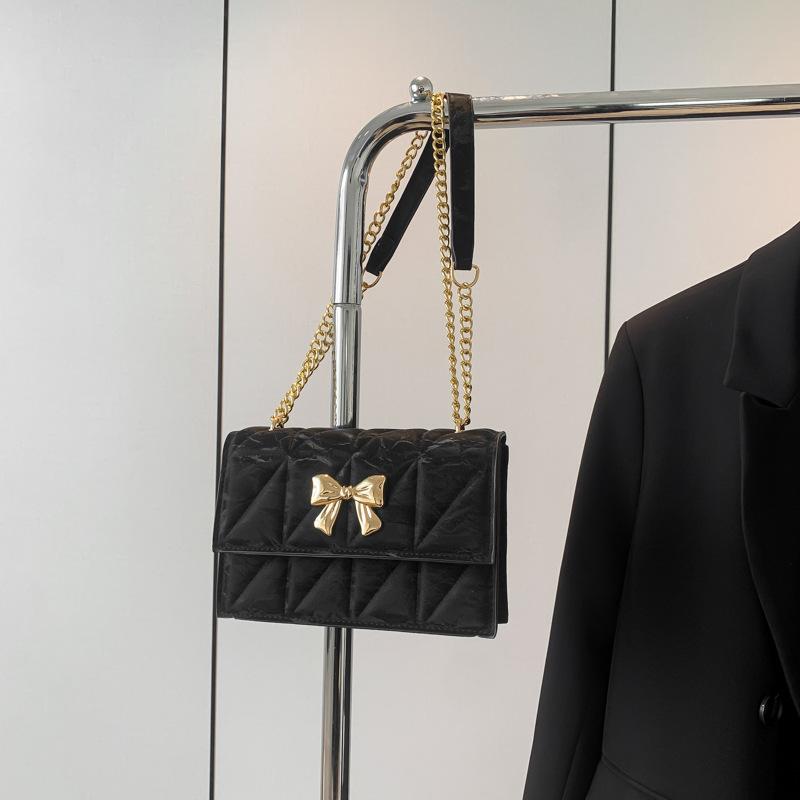 Small bag woman 2025 summer new beautiful bow fashion Korean version foreign style one shoulder messenger bag small square bag woman