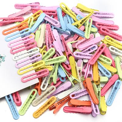 30 peças 5cm Cor de Doce Presilhas de Cabelo Metal Vazado Onda Grampo de Cabelo Para Mulheres Meninas DIY Franja Lateral Presilha Maquiagem Acessórios de Penteado