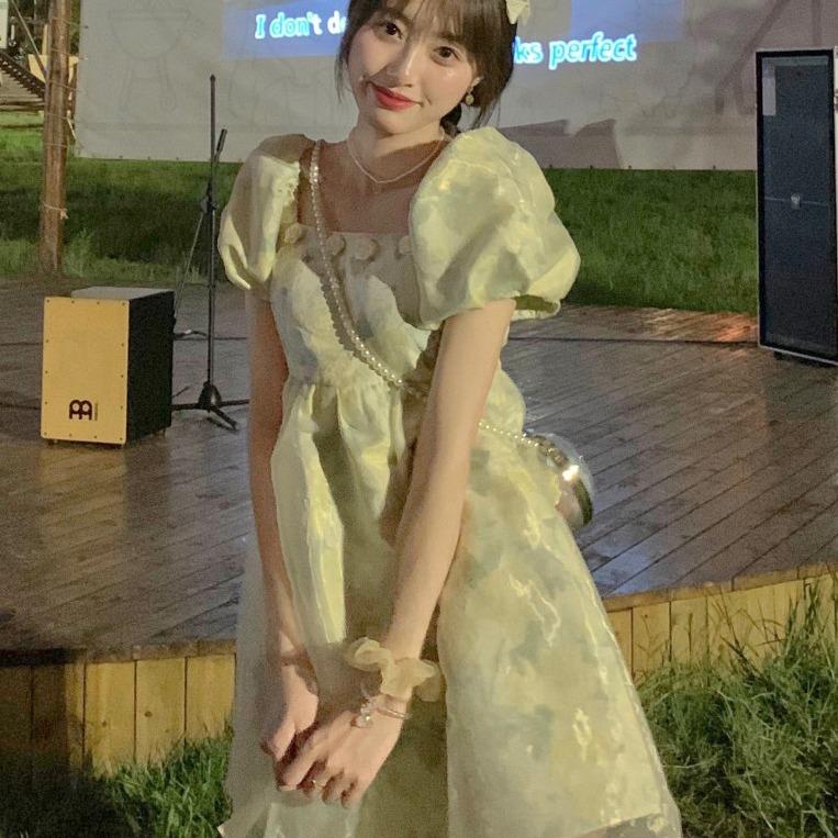 Bubble sleeves floral dress women's summer waist square neck tutu skirt on the run princess style short sweet temperament skirt