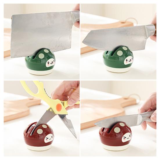 Cartoon Suction Cup Knife Sharpener with Tungsten Steel Blades Portable Non-Slip Knife Sharpener for Kitchen Knives Scissors Easy-to-Use Kitchen