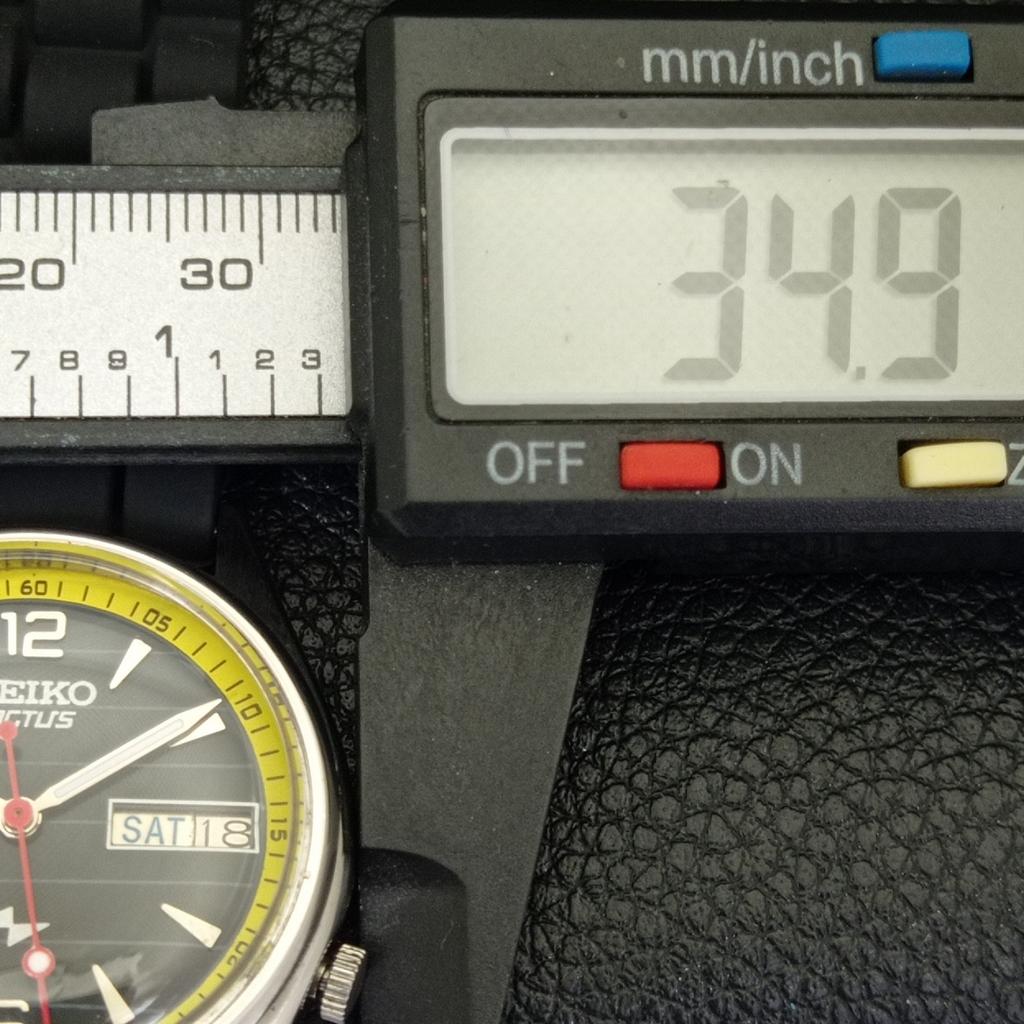 AUTOMATIK VINTAGE SEIKO ACTUS JAPAN HERREN SCHWARZES ZIFFERBLATT UHR a702329-5
