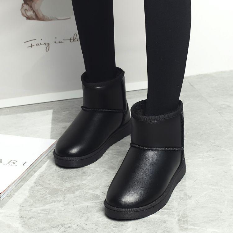 Impermeabili și antiderapanți 2025 cizme de zăpadă noi cizme scurte pentru femei plate versiune coreeană pantofi de bumbac îngroșați calduroși pantofi de damă pantofi de student