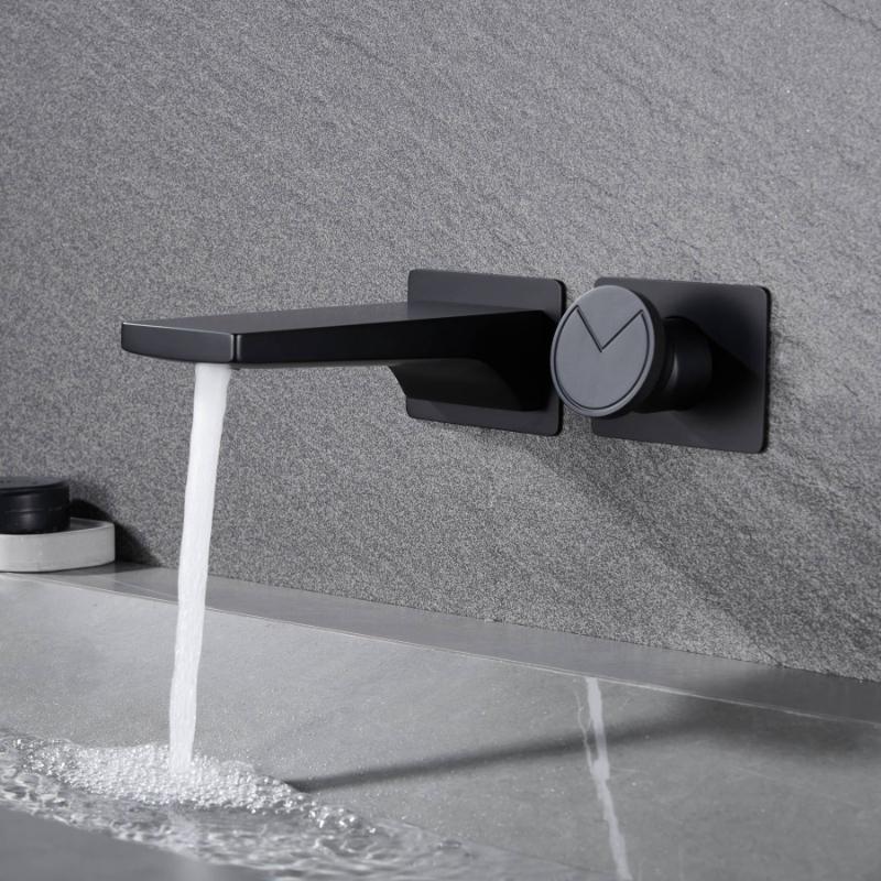 Luxury brass chrome bathroom faucet with wall mounted design, single handle, 2-hole hot and cold dual control, simple basin Tap