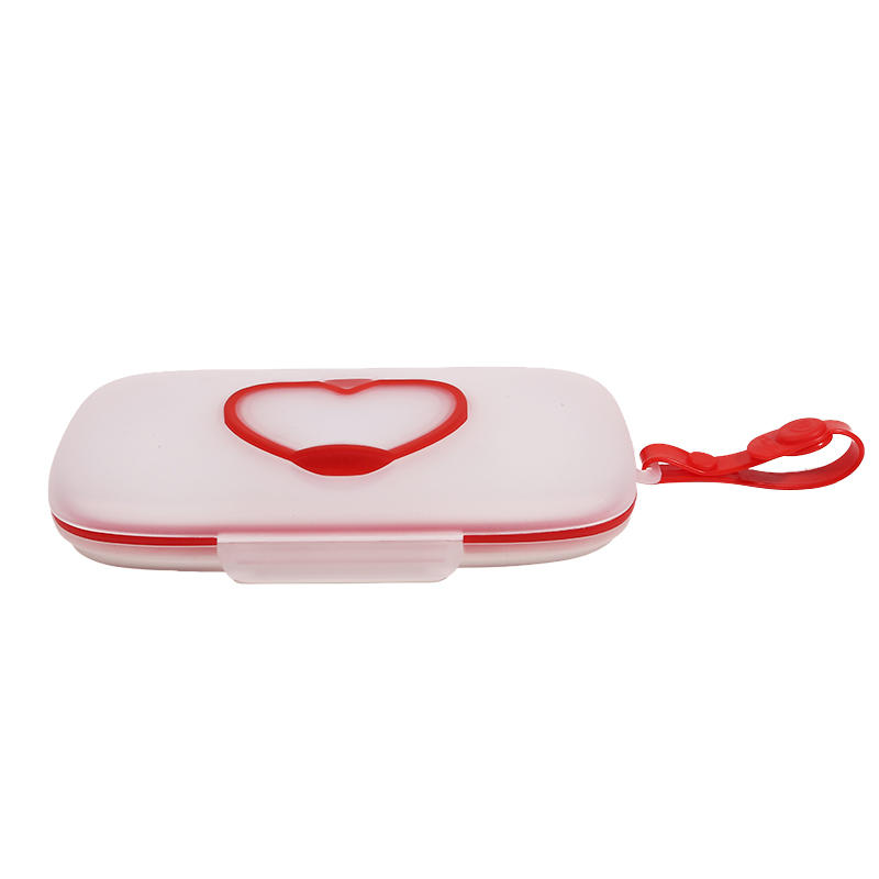 Tragbarer Babyfeuchttücher-Spender Wiederverwendbarer Halter Herzförmiger Deckel Kompakt Große Kapazität Taschentuchboxabdeckung Moderner Stil Boxen