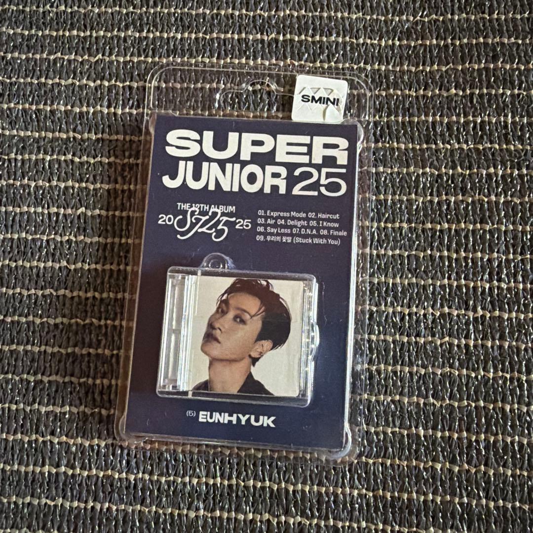 

[USED] SUPER JUNIOR 25 12TH ALBUM EUNHYUK Eunhyuk