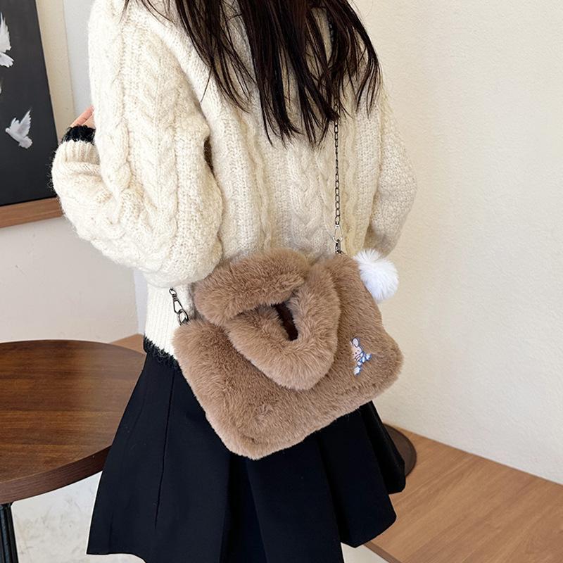 Cute handbag bag autumn and winter new plush chain shoulder bag foreign girl hair bag crossbody bucket bag