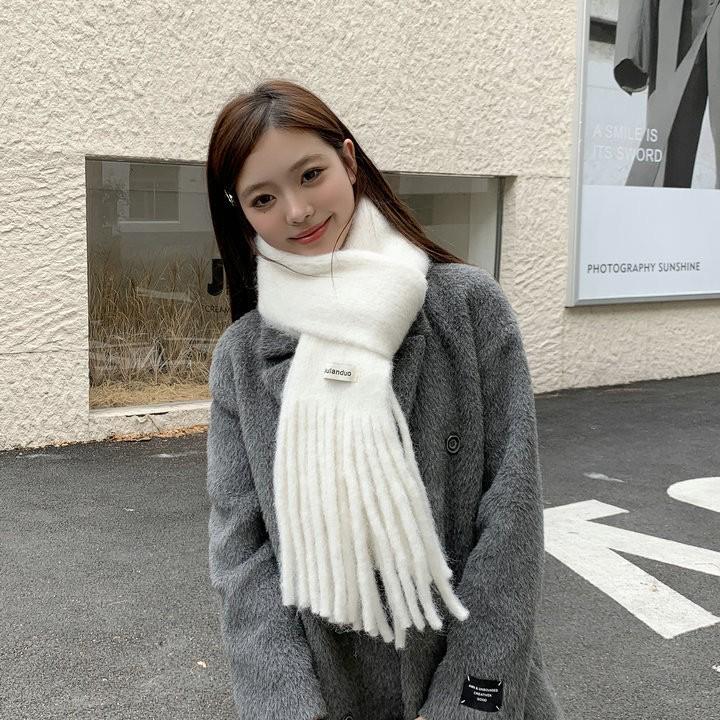 Women's Korean Style Mid-Length Cashmere Scarf: Luxurious, Warm, and Versatile Neck Warmer