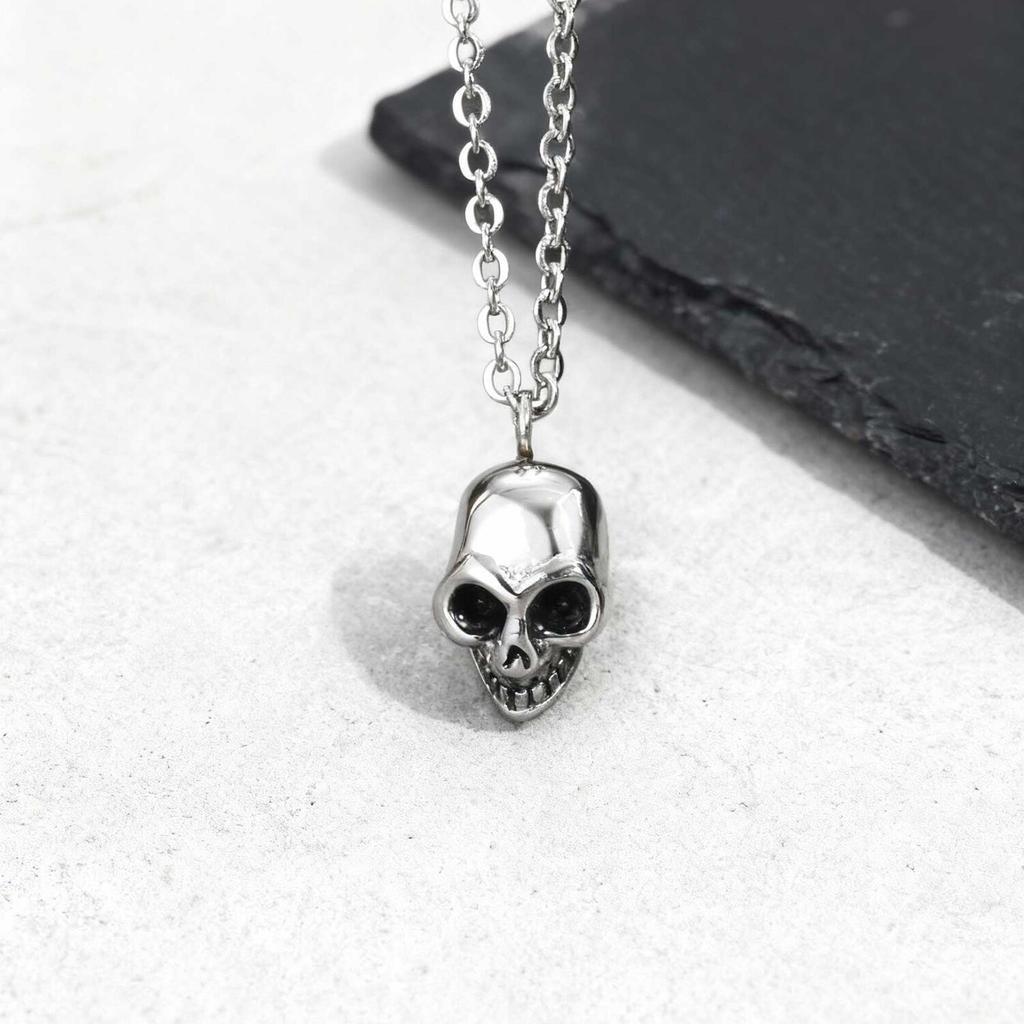 Retro Punk Stainless Steel Skull Necklace for Men,Rock Small Personality Pendant Necklace,Halloween Jewelry