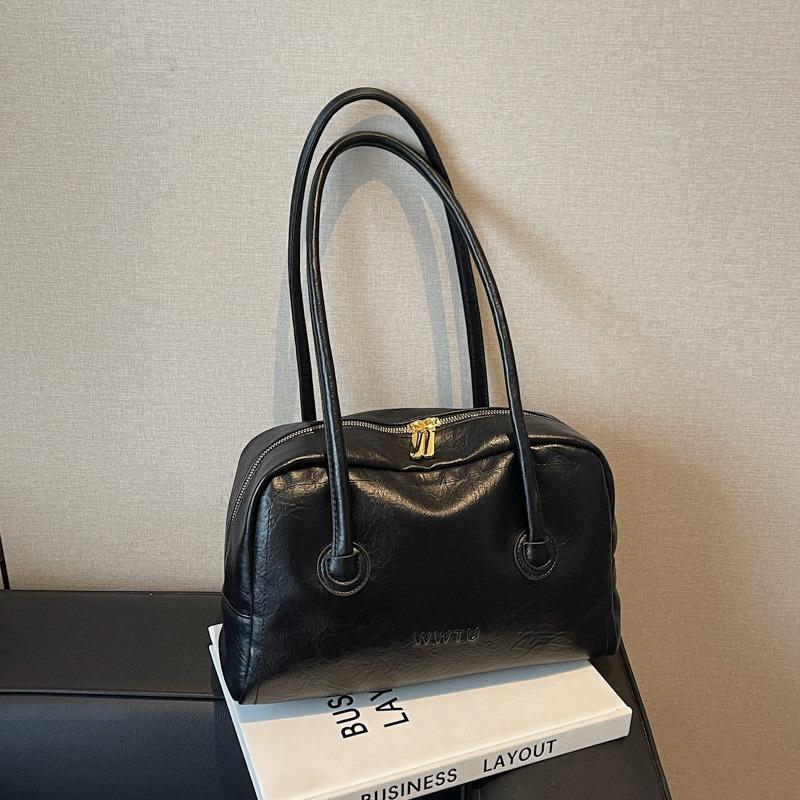 Niche Underarm Bag Women's Spring New High-end Commuting Large-capacity Shoulder Handbag