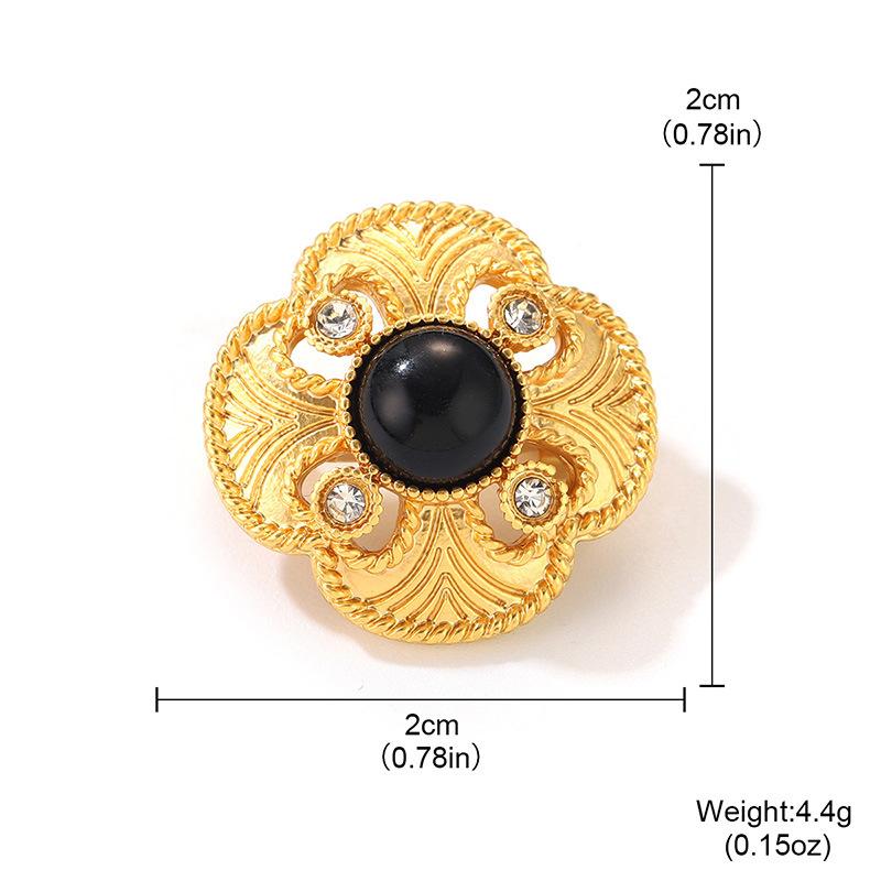 

European and American retro heavy industry flower brooch women s alloy diamond-encrusted ancient gold pin suit coat collar pin with jewelry men and