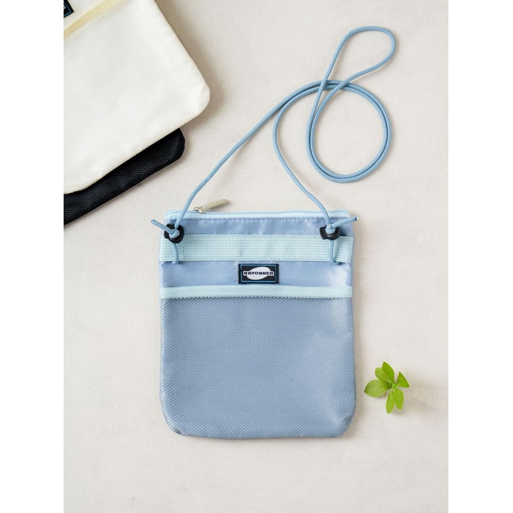 

Daiso Lightweight Crossbody Bag Blue