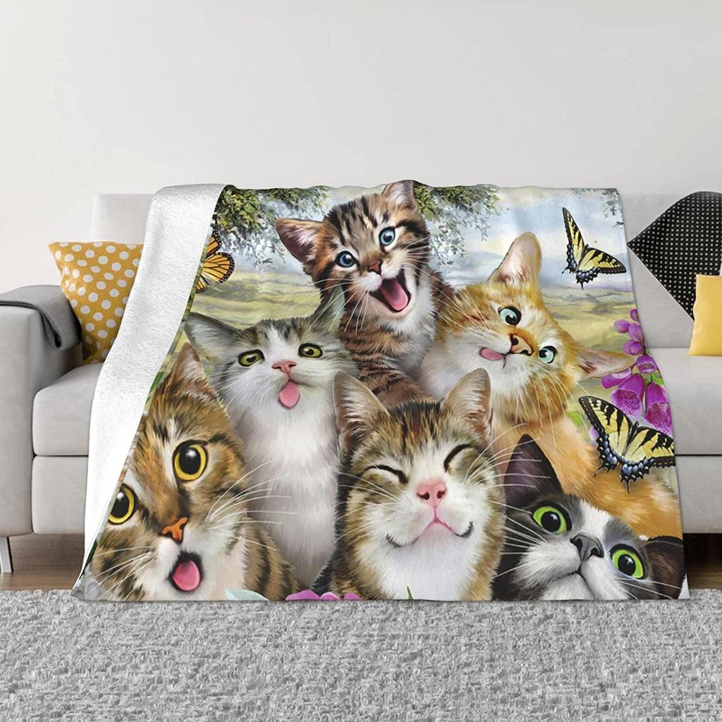 Cat Blanket Cute Cat Decor Animal Throw Blanket Cat Gifts for Cat Lovers Girls Boys Super Warm Soft Lightweight Flannel Blanket