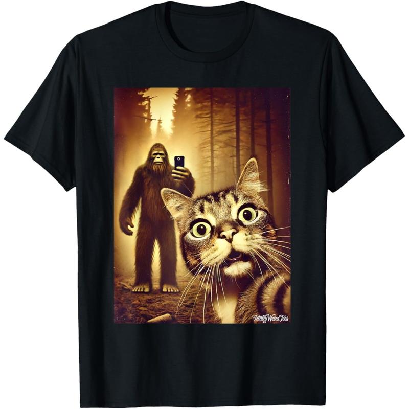 Cat Sasquatch Selfie Funny Woods Bigfoot Art Unisex T-Shirt S