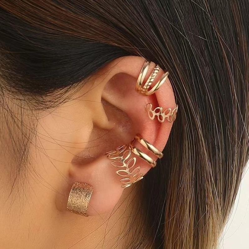 Vintage C Shape Clip on Earrings 5 Piece Set No Piercing Multi Layer Hollow Leaf Design Personalized Ear  Jewelry  Gift