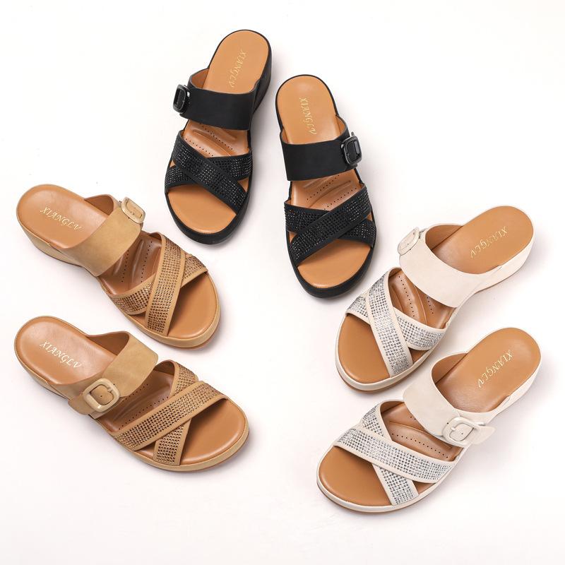 Bohemian platform slippers women's new non-slip soft bottom outer wear casual women's pressure drill fashion cool slippers